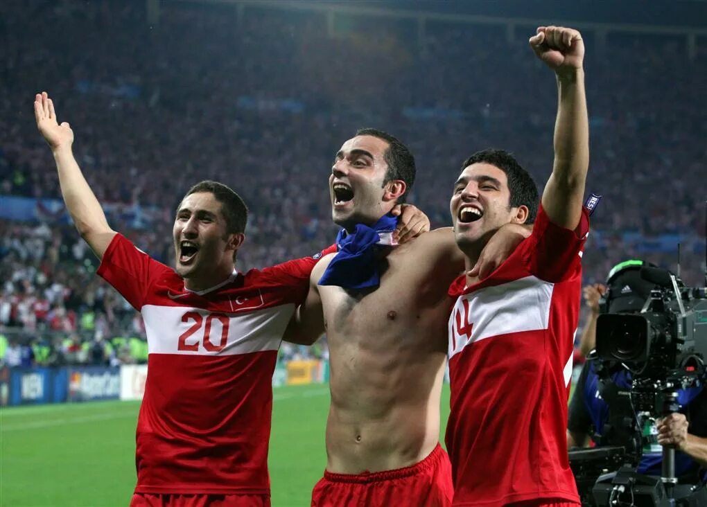 Одержимый турецкий. Одержимый турецкий. Одержимый турецкий. Асли и ферхат. Одержимый турецкий.