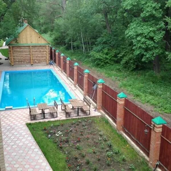 Сосновый бор бузулук база отдыха. Бузулукский бор база отдыха фото. Сосны база отдыха бузулук. База отдыха сосны в бузулукском бору. База отдыха ривьера бузулукский бор.