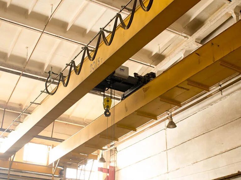 Кран мостовой двухбалочный. Мостовой двухбалочный кран qd 100/20. Кран мостовой двухбалочный 10 тонн. Мостовой кран 20/5 т. Мостовой кран г/п 20/5 т.