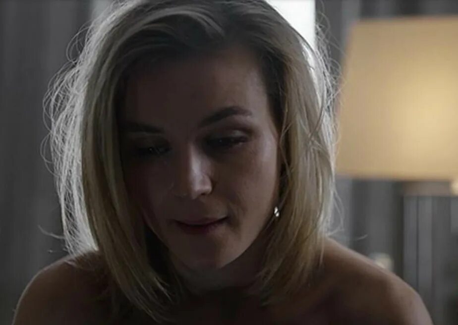 в каких фильмах снималась гагарина. денис шведов и полина гагарина. полина гагарина меланхолия клип. полина гагарина сериал бывшие 3. в каких фильмах снималась гагарина.