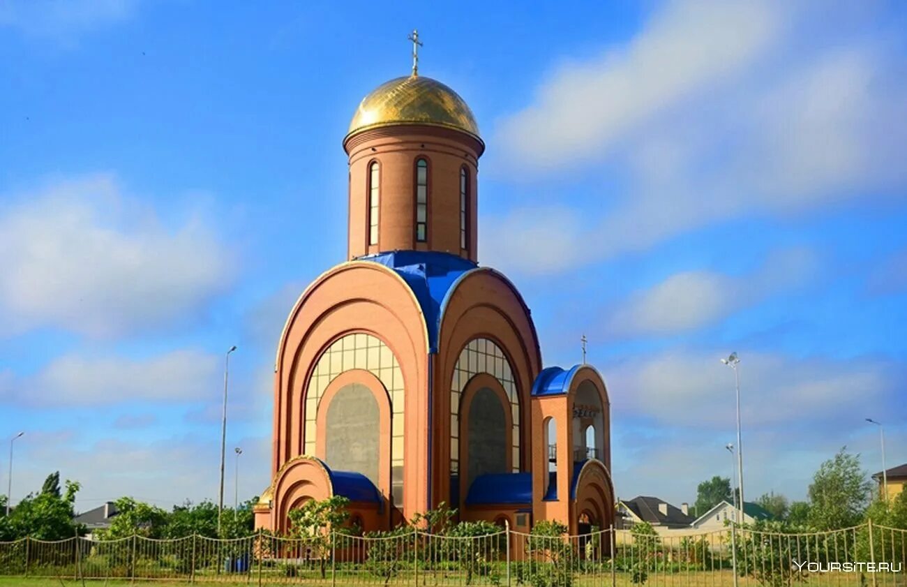 Город Буденновск Ставропольский край. Храм Буденновск. Достопримечательности города Буденновска Ставропольского края. Воскресения Словущего Буденновск.