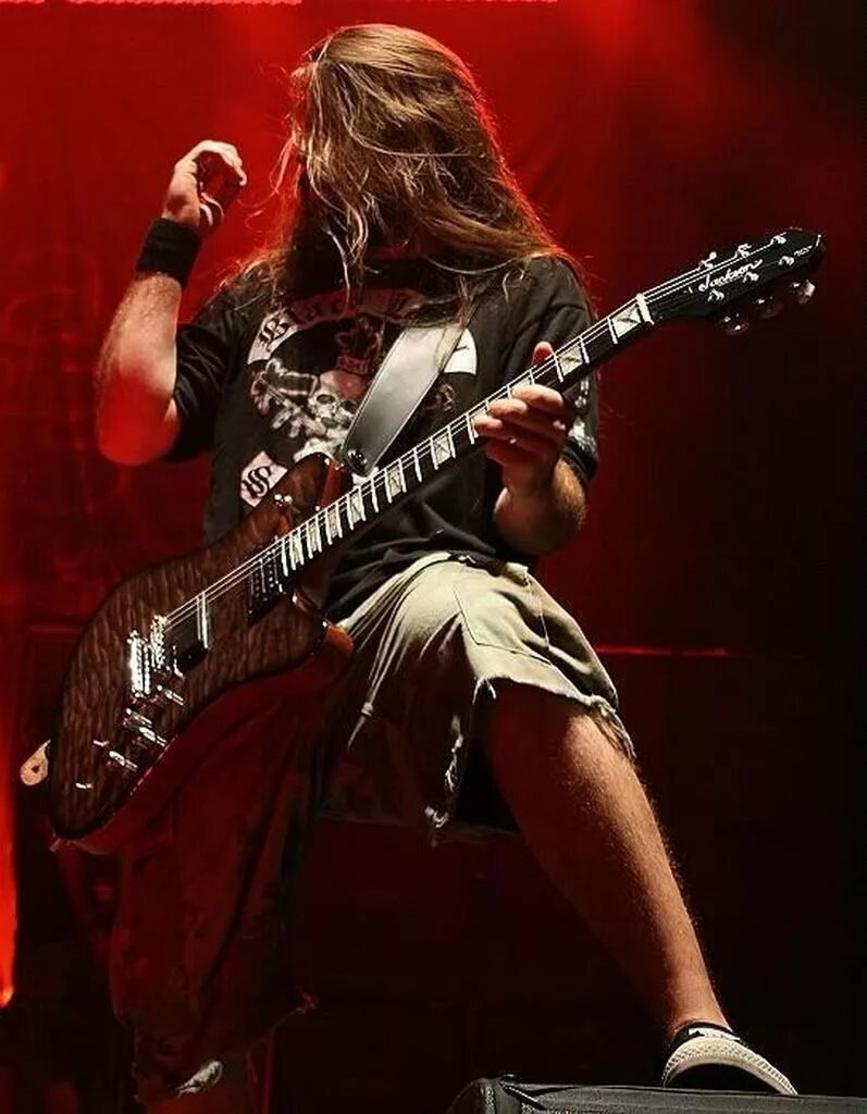 Jackson d2 Dominion Mark Morton. Хеви металл. Гитарист хеви металл. Рок группа хэви металл. Зарубежный рок металл