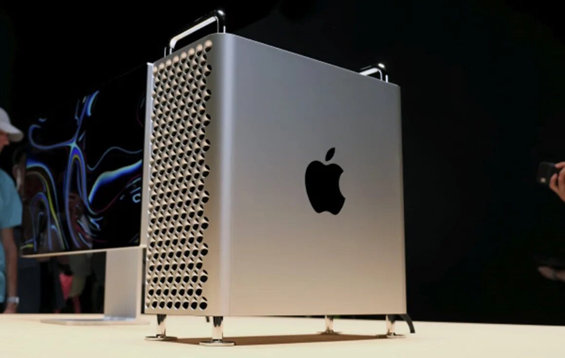 Apple Mac Pro 4. Корпус Mac Pro 1.1. Mac Pro на 4 ТБ. Компьютер за 1000000 рублей Эппл. Apple teleport купить