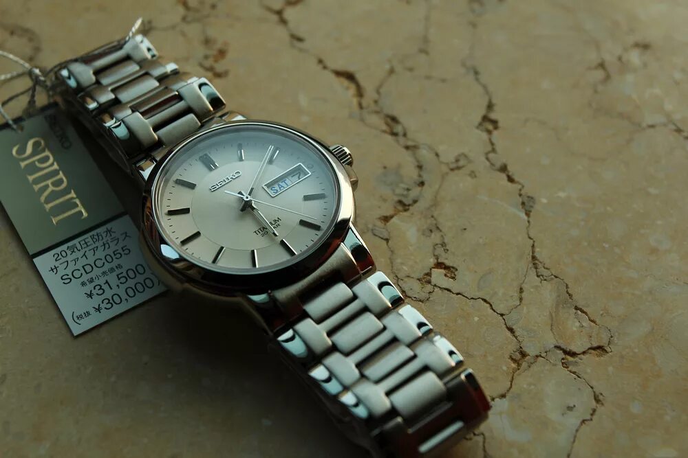 Часы сейко кварц мужские. Grand seiko sbgx261. Seiko sgg729p1 - titanium. Кварцевая сейко. Симастер 007 seiko vintage.
