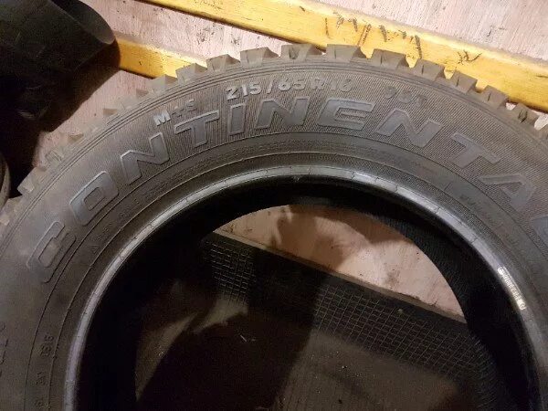 Континенталь АТ 215/65 r16. Continental CONTICROSSCONTACT at 215/65 r16. Continental Cross contact at 215/65 r16. Шина Континенталь 215/65 r16 Нива. Шины б у 215 r16