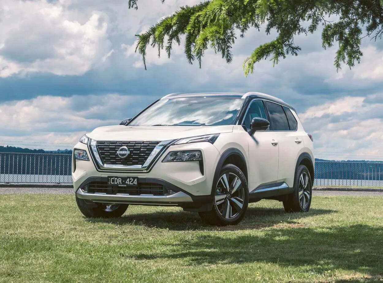 X Trail 2023. Новый Ниссан х-Трейл 2023. Nissan x-Trail 2023 салон. Ниссан 2023.