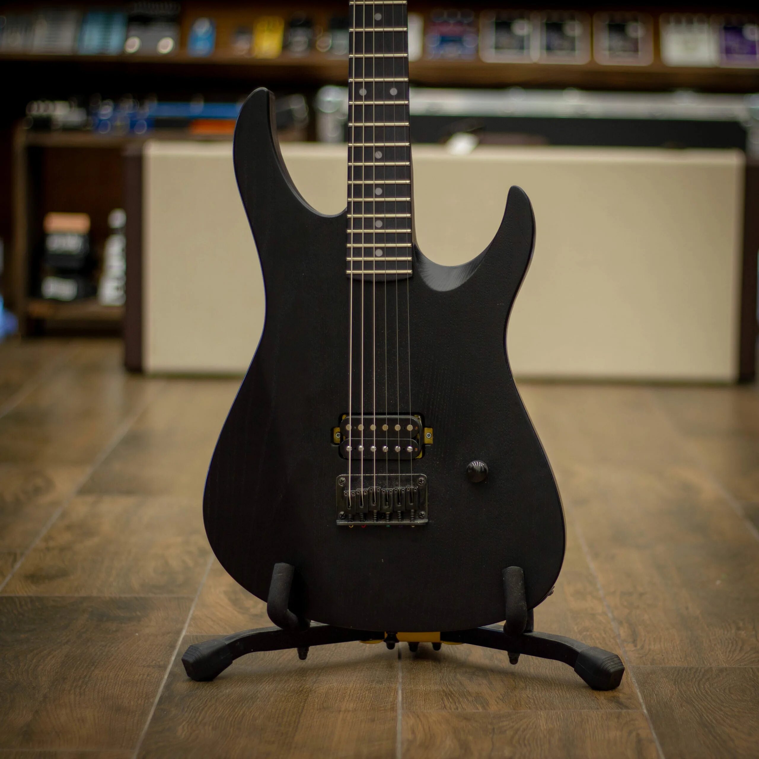 Гитары инспектор. Гитара inspector bandit. Inspector guitars полуакустика. Inspector guitars strateg. Inspector custom guitars.