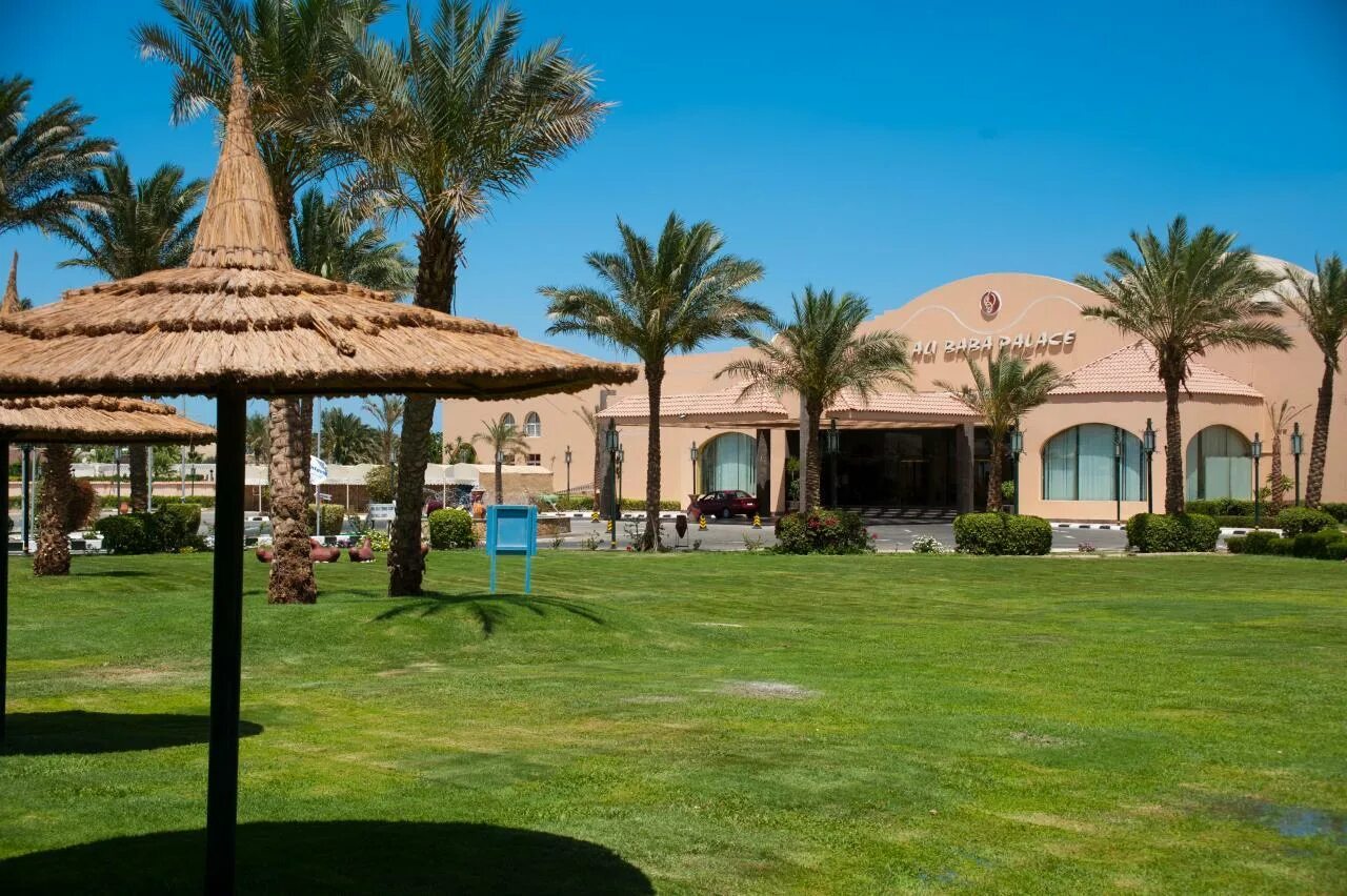 Ali baba египет хургада. Отель ali baba palace hurghada. Ali baba palace 5 египет хургада. Ali baba palace 4 египет хургада. Ali baba египет хургада.