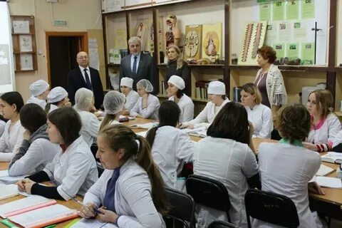 Анпоо гуманитарный колледж