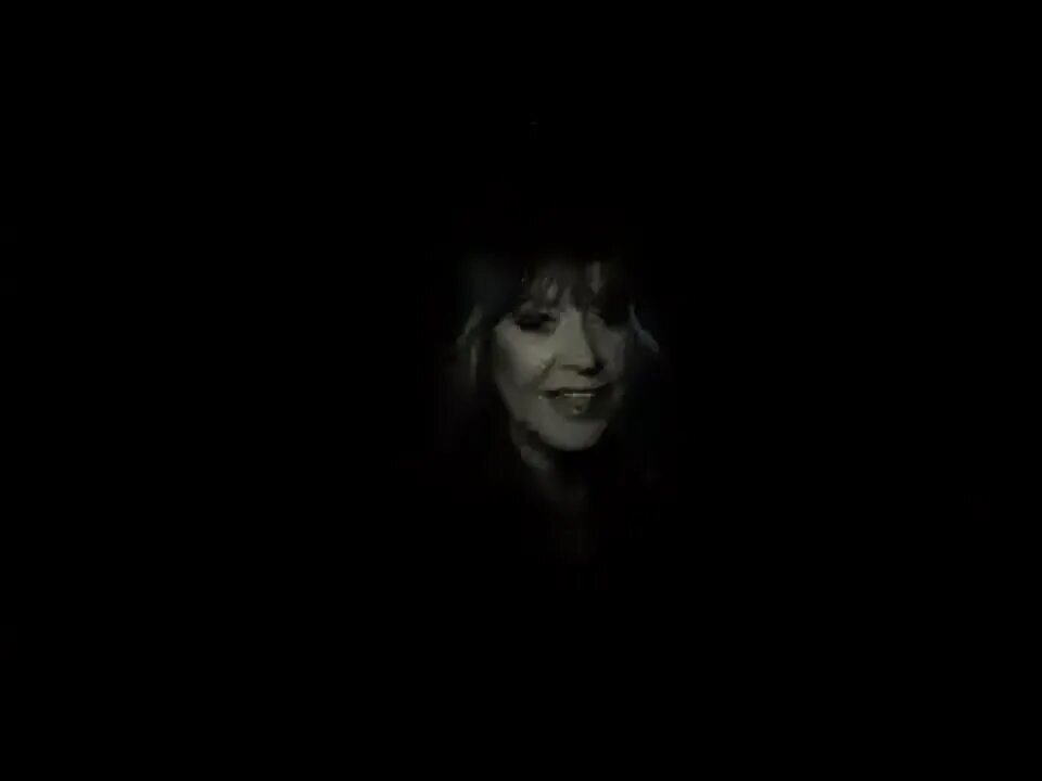 Эта белая дверь пугачева слушать. Эта белая дверь пугачева слушать