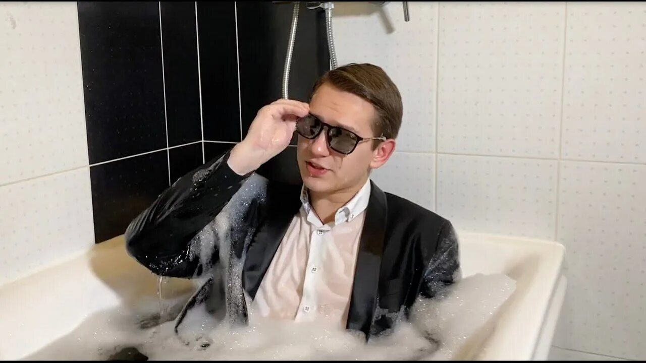 Русский долгих. Русский долгих. Саня долгих умскул. Русский долгих. Умскул преподаватели егэ.