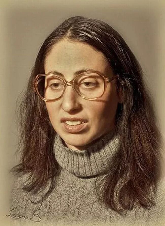 Ботаничка ру. Некрасивая девочка в очках. Некрасивые женщины в очках. Еврейка в очках. Еврейская женщина в очках.
