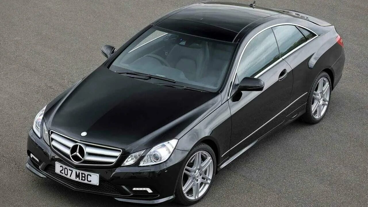 Куплю б у mercedes benz. Mercedes Benz c207. Mercedes c207 Coupe AMG. Мерседес Бенц е 200 2012 купе. Mercedes-Benz 500 e.