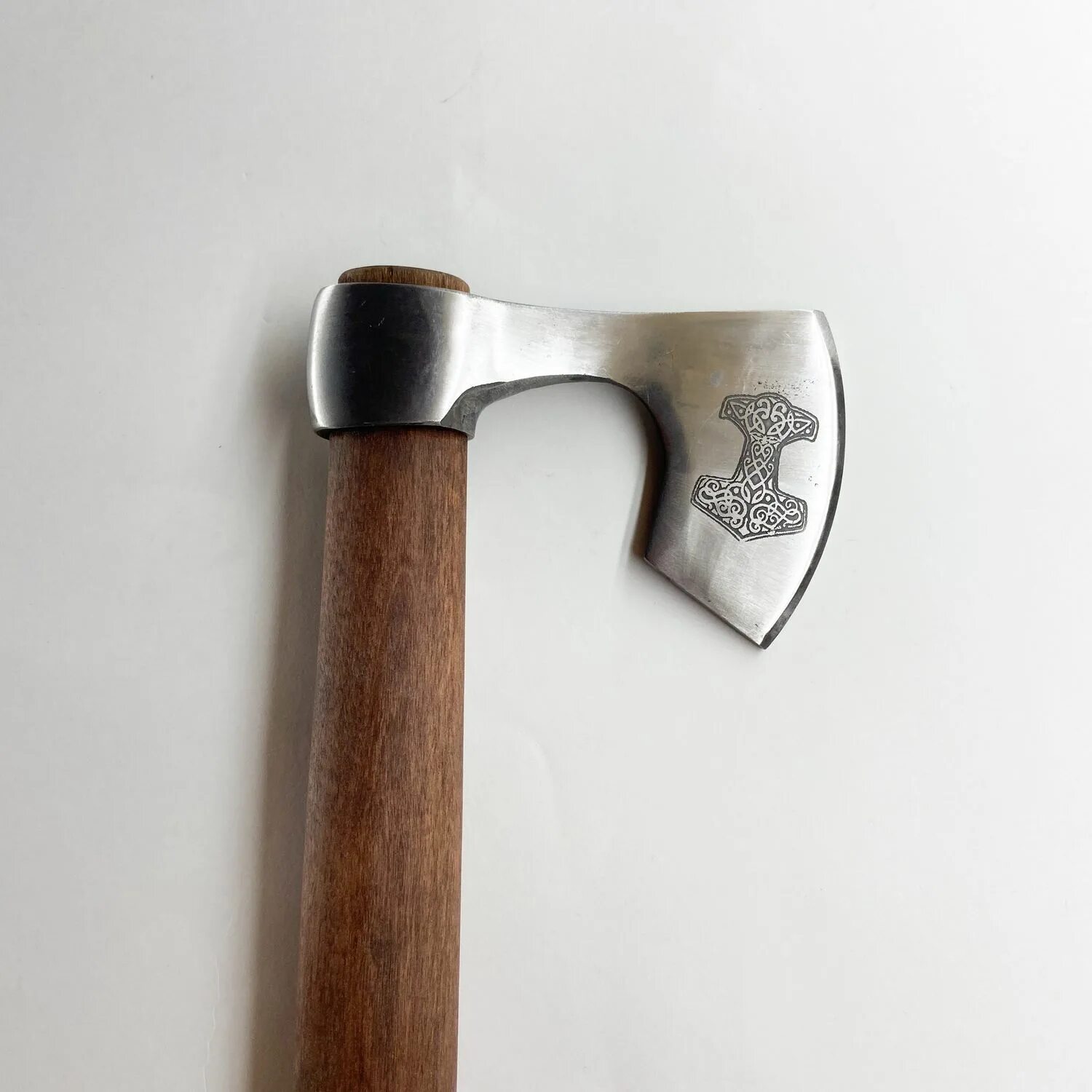 Настоящие топоры. Настоящие топоры. Супер топор. Настоящие топоры. Скандинавский двуручный топор.