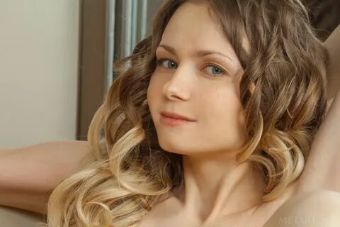Sarah lenore