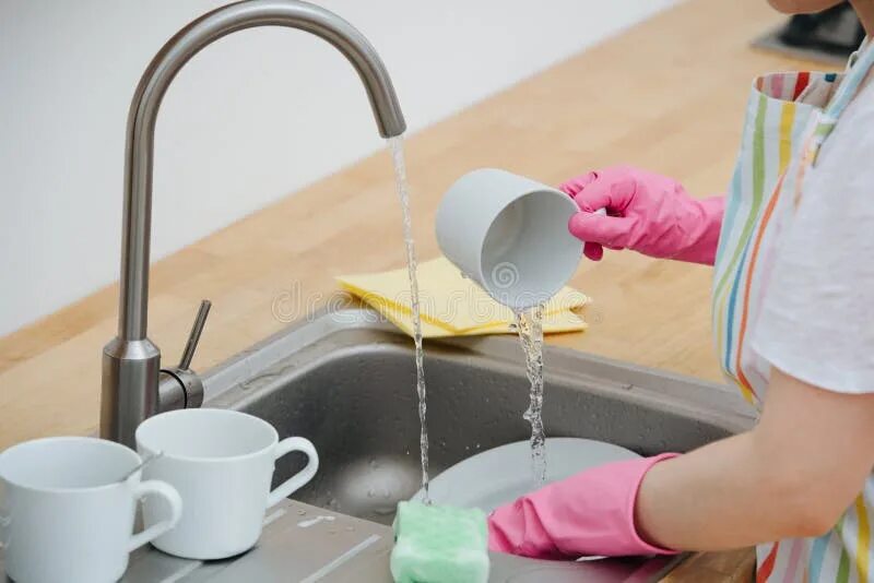 Wash cup. Мытье чашки. Мытье кружки. Для мытья кружек. Помыть чашку.