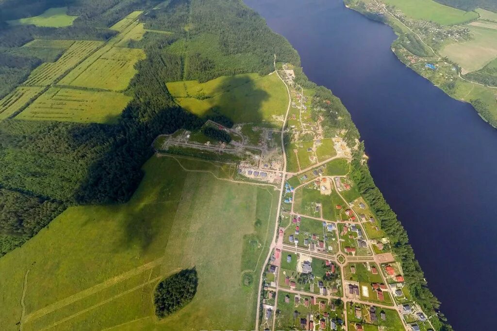 Деревня вид сверху. Село вид сверху. Поселок вид сверху. Дачный поселок. Икша долгиниха 47