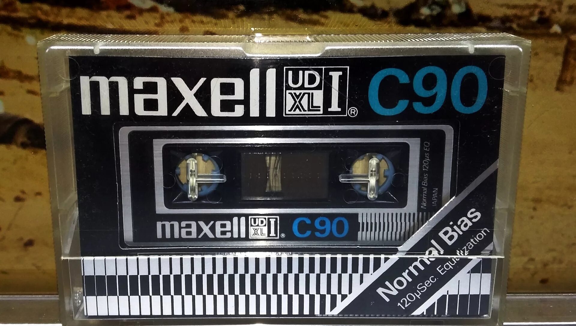 90 78. Аудиокассеты Максел c90. Аудиокассета Maxell XLII 90. Кассета Maxell Ln c90. Maxell us II 90 вкладыш.