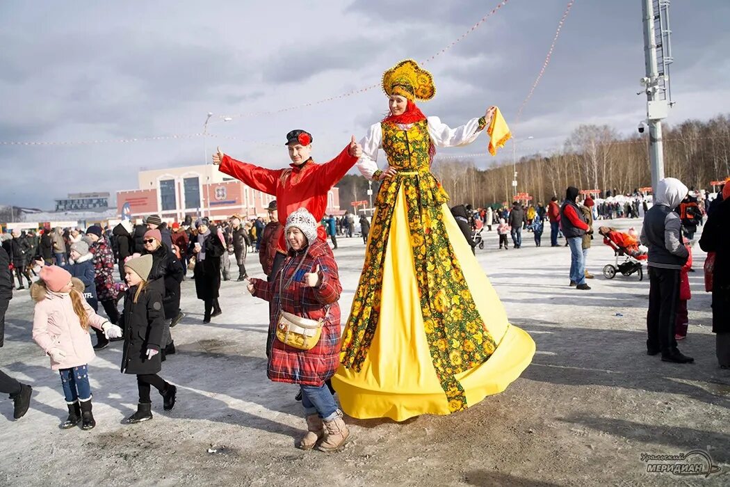 Масленица ЦПКИО Волгоград. ЦПКИО им Маяковского Масленица. Боярыня Масленица. Масленица в ЦПКИО Кирова. Масленица уссурийск 2024