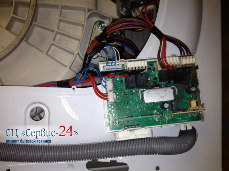 Как снять модуль управления стиральной машины. Плата электронного модуля индезит стиральной машины. Стиральная машина занусси zwd 5106 плата управления. Плата управления стиральной машины electrolux ew1075f. Eprom блок управления стиральной машины аристон.