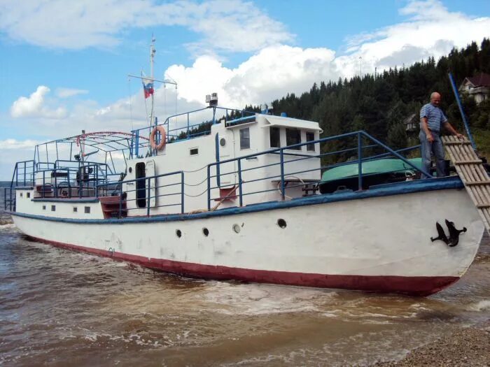 Адмиральский катер проект 371. Катер рр 36. Катер regal 2450. Посейдон 500 катер. Regal 2450 platform.