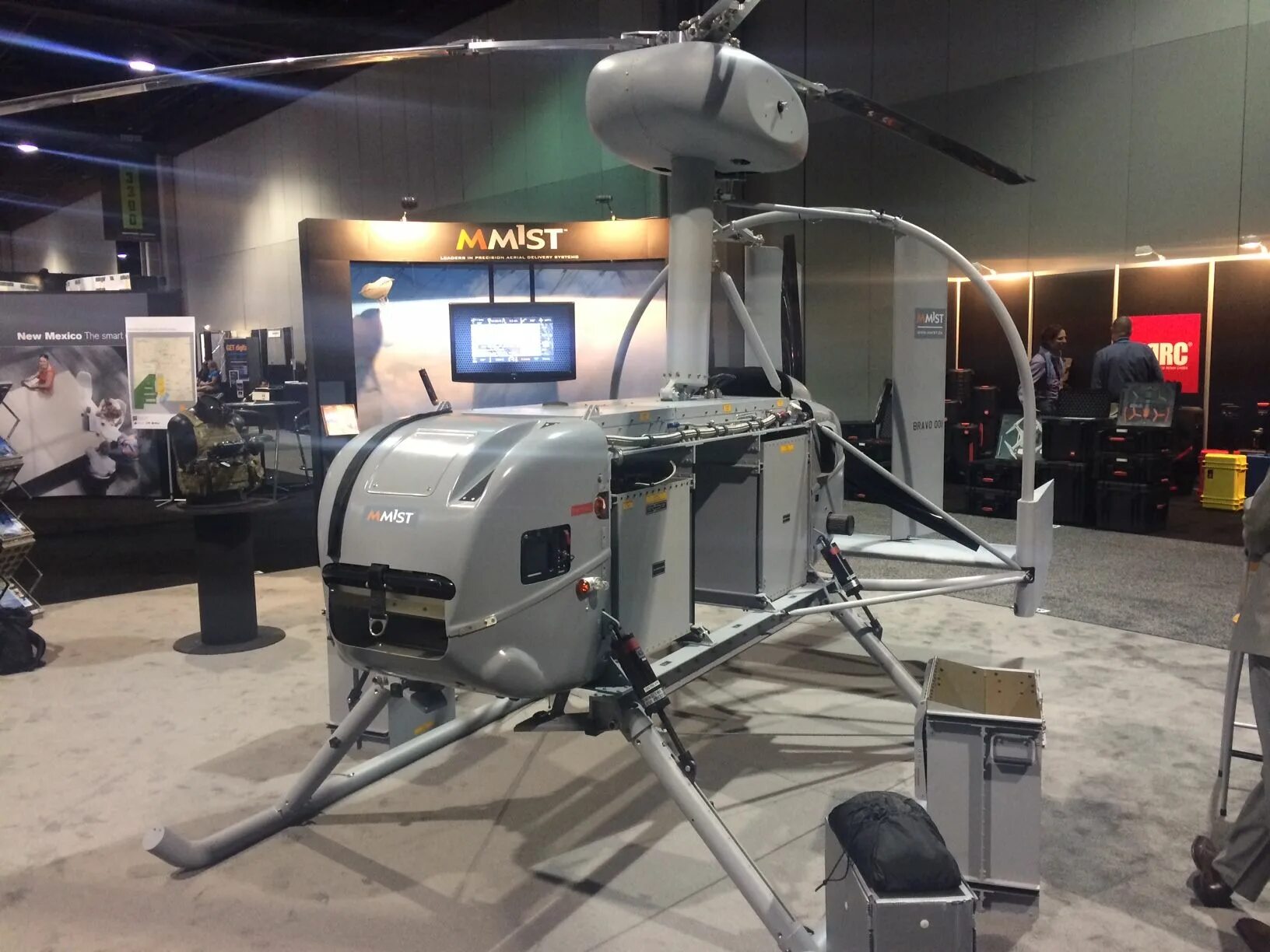 CQ-10a UAV. Робот беспилотник. Воздушные роботы. Воздушный робот беспилотник. Flying robots