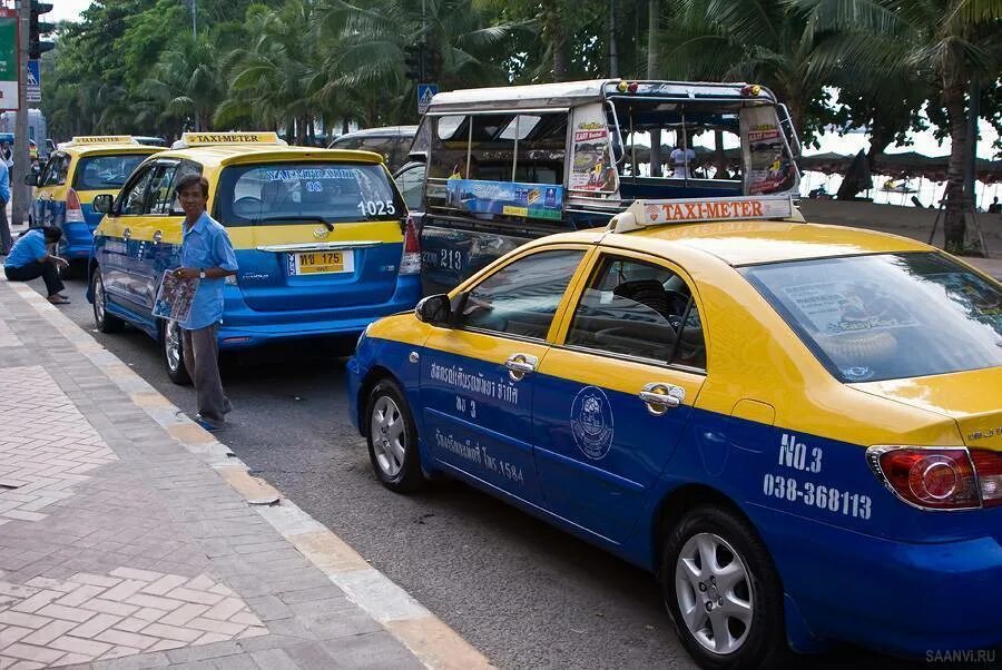 Такси паттайя бангкок аэропорт. Такси Бангкок Паттайя. Такси Паттайя аэропорт Суварнабхуми. Такси Бангкок Паттайя 500 ,$. Таиландские автомобили.