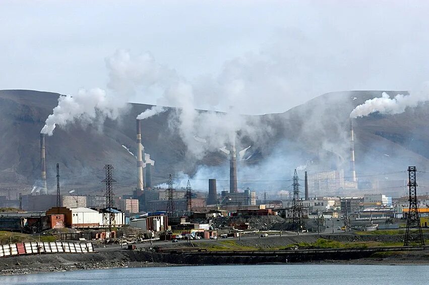 загрязнение воздуха заводами нижнекамск. дзержинск самый грязный. дзержинск самый грязный город россии. дзержинск самый грязный город. дзержинск загрязненный город.