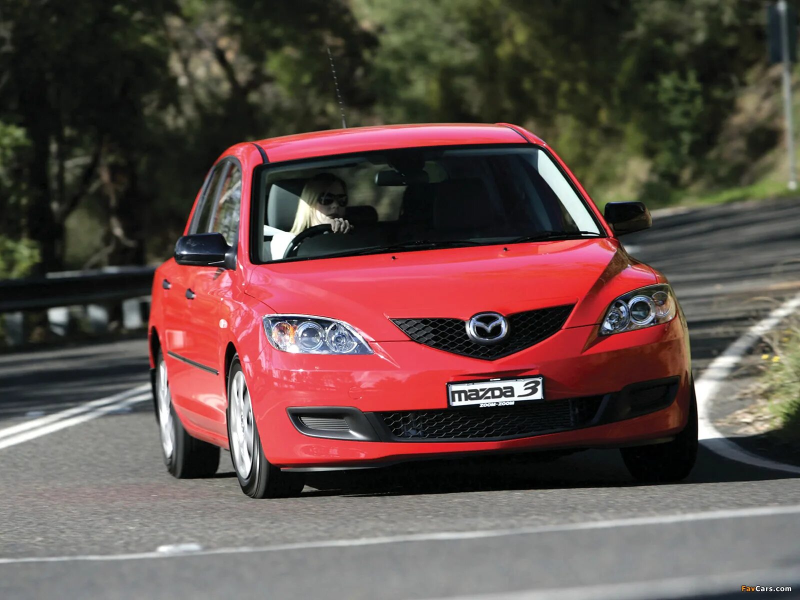 Мазда 3 купить в крыму. Mazda 3 MPS 2006. Mazda 3 хэтчбек. Mazda 3 BK хэтчбек. Mazda 3 MPS 2004.