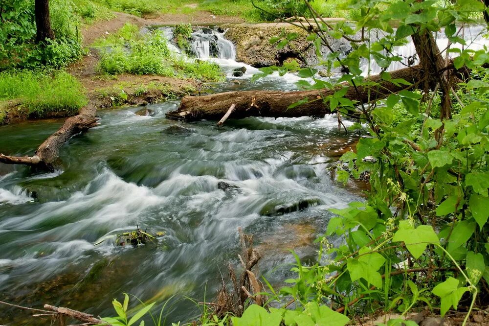 Ручеек какой. Ручеёк прилагательные. Ручеек какой. Ручеек какой. Горный ручей вологодская область.