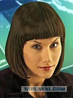 Хатшы Мэдисон Айви бастығымен жыныстық қатынасқа түсуге дайындалуда.