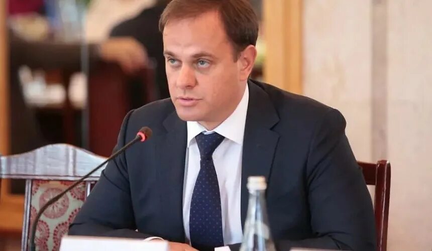 Министр курортов и туризма крыма. Министр туризма крыма. Министр курортов республики крым. Министр курортов и туризма крыма. Министр курортов и туризма крыма.