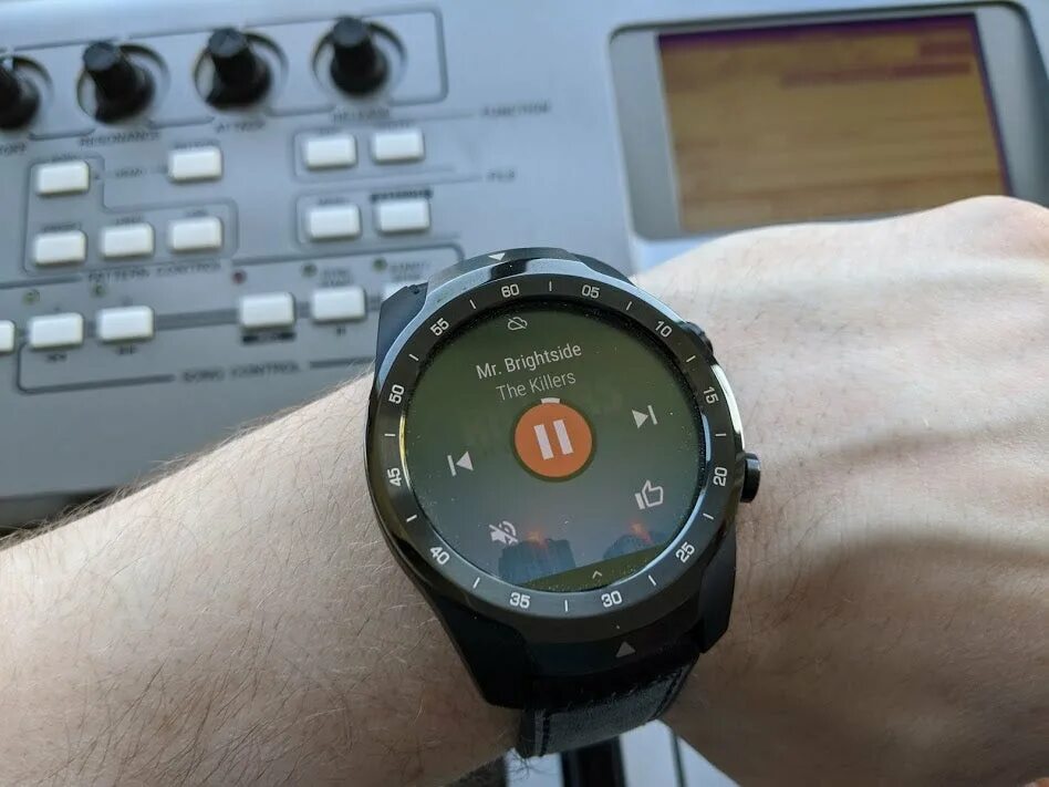 Wear pro ultra. Ticwatch pro 2025. ticwatch pro 3. смарт-часы ticwatch pro 3 ultra gps. ticwatch propro 4gltepro 2025 (ос wear).