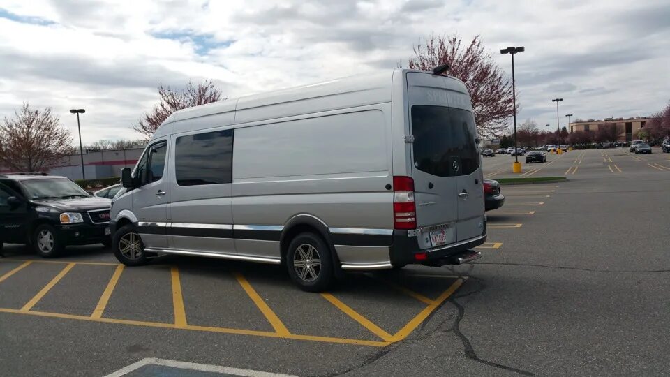 Спринтер барнаул. Mercedes Sprinter 1990. Mercedes-Benz Sprinter 1997. Мерседес Sprinter g2. Спринтер 711.