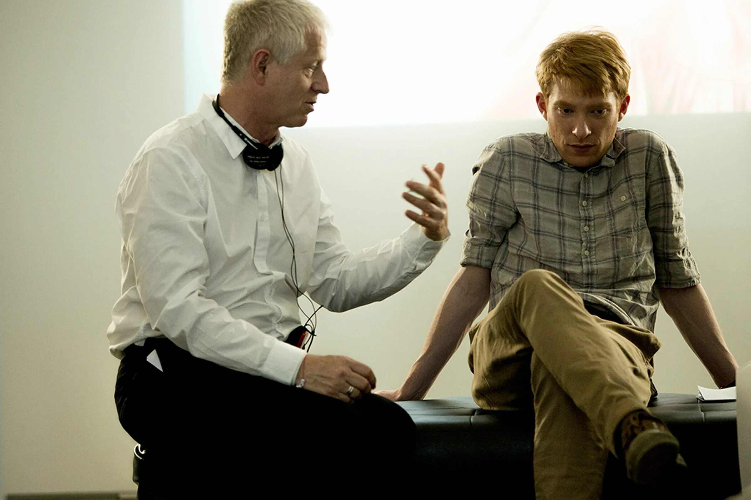About time. 2013 - Бойфренд из будущего, реж. Ричард Кёртис. Бойфренд из будущего (2013) Донал Глисон. Донал Глисон бойфренд из будущего. Донал Глисон бойфренд из будущего кадры.