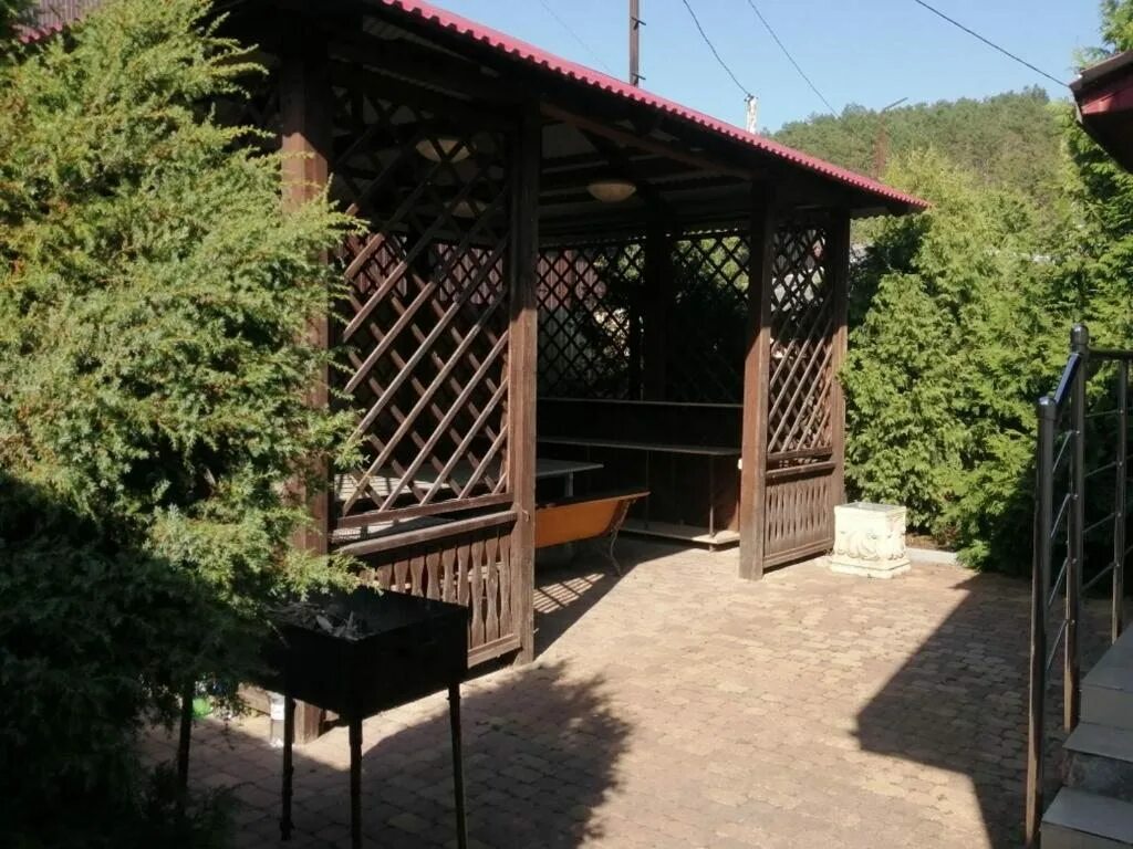 Абрау дюрсо дом с бассейном. Беседка абрау дюрсо. отель спорт абрау дюрсо. база отдыха абрау дюрсо.