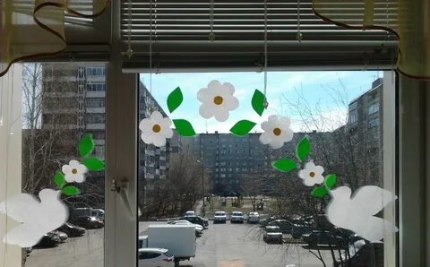 Украсить детское окно