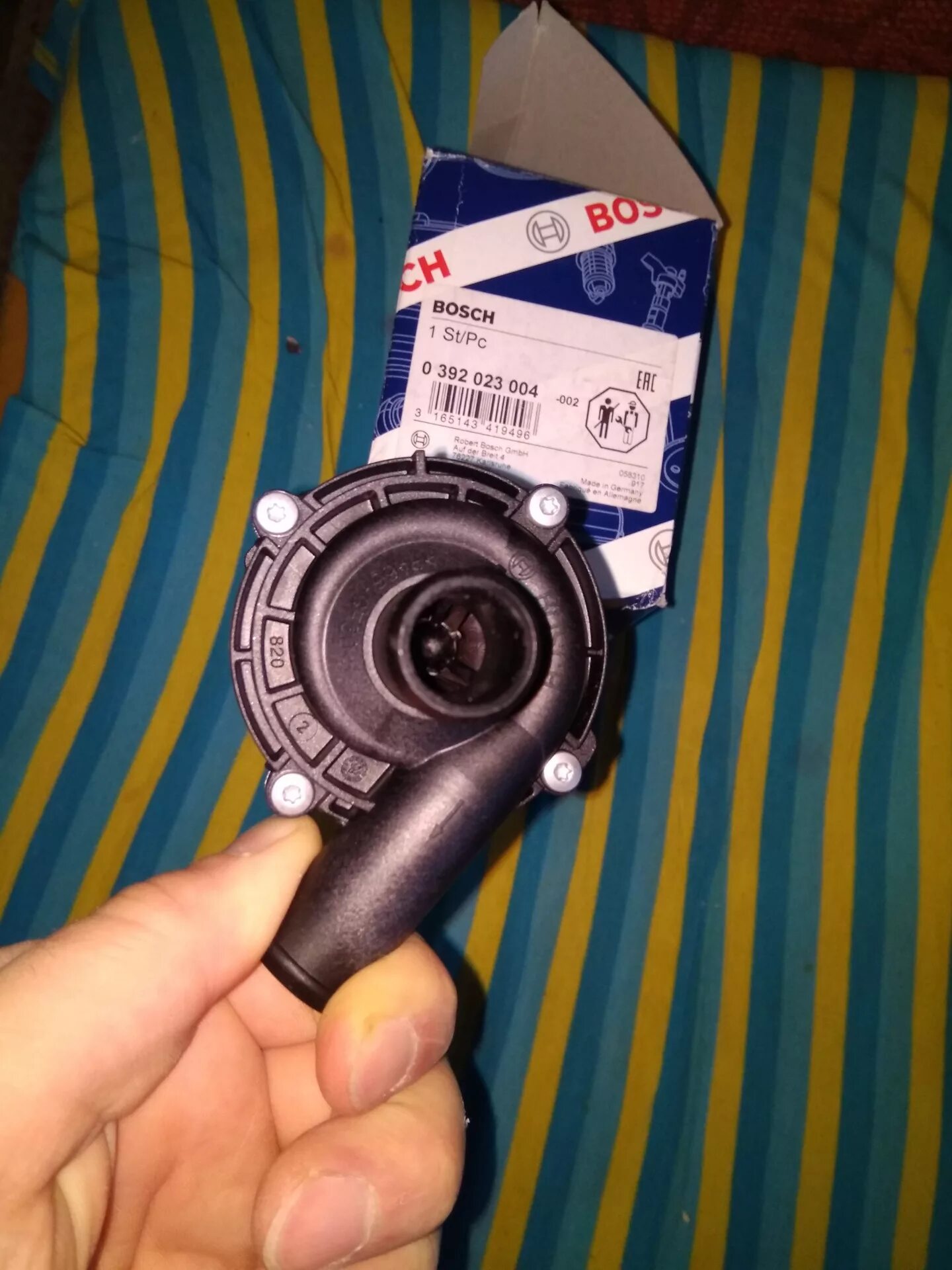 0 392 023 004 диаметр патрубка. 392 023. Помпа 12 в бош. Помпа bosch. Bosch 0 392 023 004 помпа бесколлекторная.