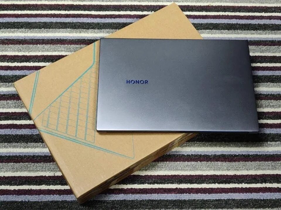 Magicbook x 16 купить. Honor MAGICBOOK 14. Ноутбук хонор Мэджик бук 16. Хонор ультрабук 14. Ноутбук хонор маджик бук 14.