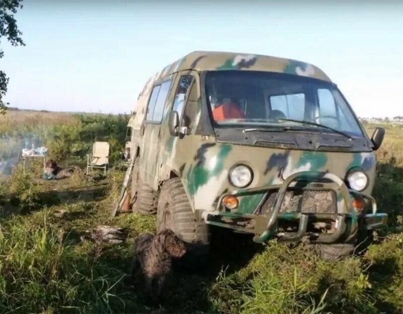 Уазик газель. Буханка скрещенная. УАЗ скрещивание. УАЗИК скрестили с буханкой. Буханка скрестили с другими авто.