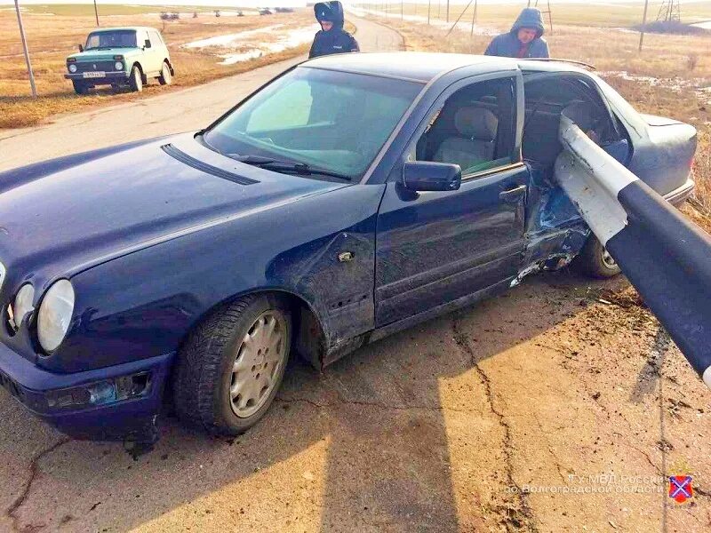 Происшествия в михайловке волгоградской области. Копейка михайловка волгоградской области. Михайловка волгоградской машины. Михайловка волгоградской машины. Михайловка волгоградской машины.