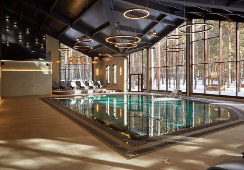 тайга дизайн. экопарк тайга тюмень горячий источник. экопарк тайга тюмень горячий источник. сауна тайга дрокино бассейн. массажный кабинет с фитобочкой.