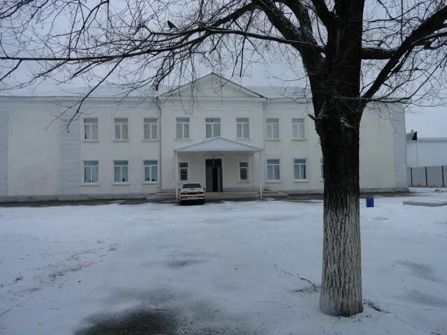 Школа 7 черкесск. Мкоу сош 10 черкесск. Доватора. Школа номер 2 города черкесска. Старый город черкесск остров 1957 года.