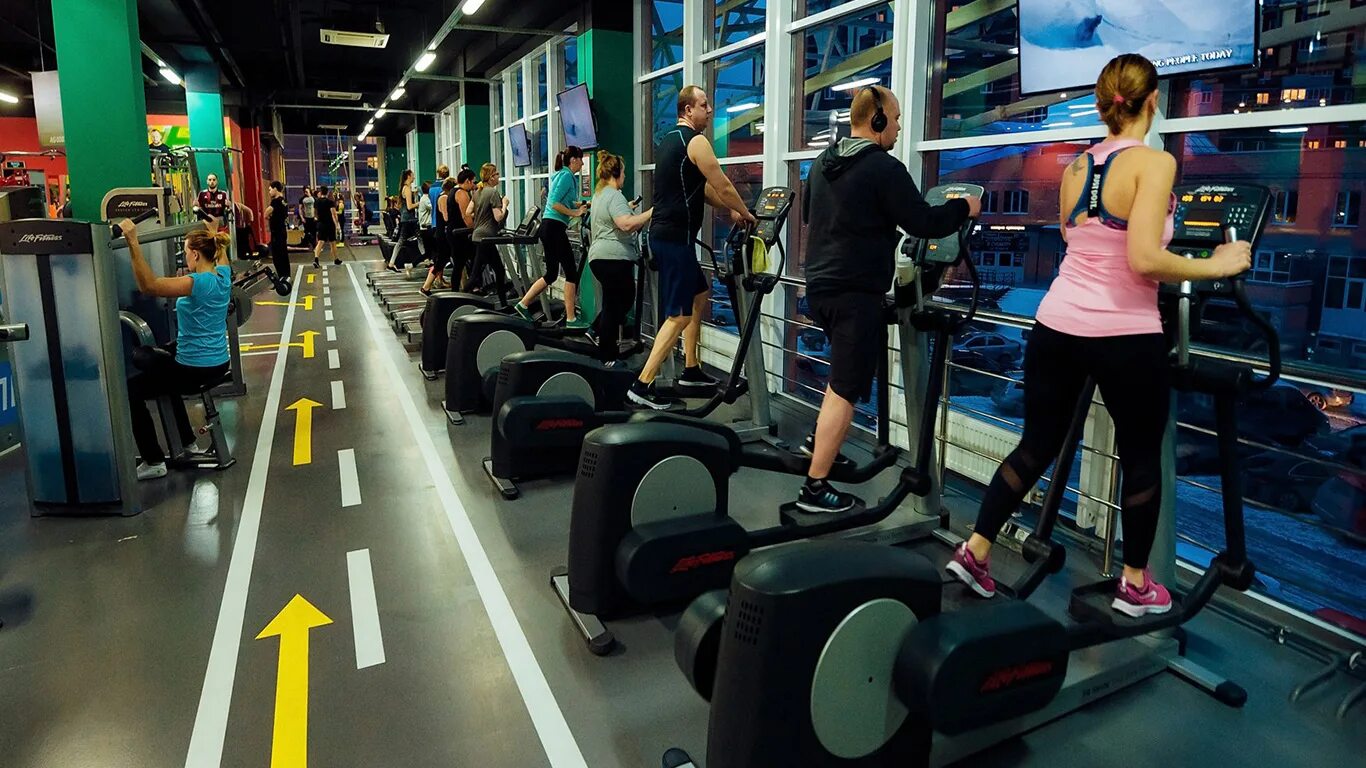 Атлетик джим тюмень колумб. Тренажеры атлетик джим. Фитнес атлетик джим тверь. A gym тюмень. Athletic gym тюмень колумб.