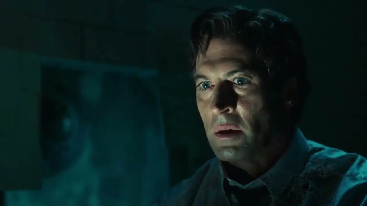 Стра стро стру. Peter strahm saw. пила 5 агент питер страм. детектив питер страм.