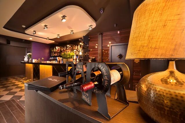 Мясницкая 41с3 guru. Гуру бар чистые пруды. Гуру бар. Мясницкая улица 41с3. , 41с3.