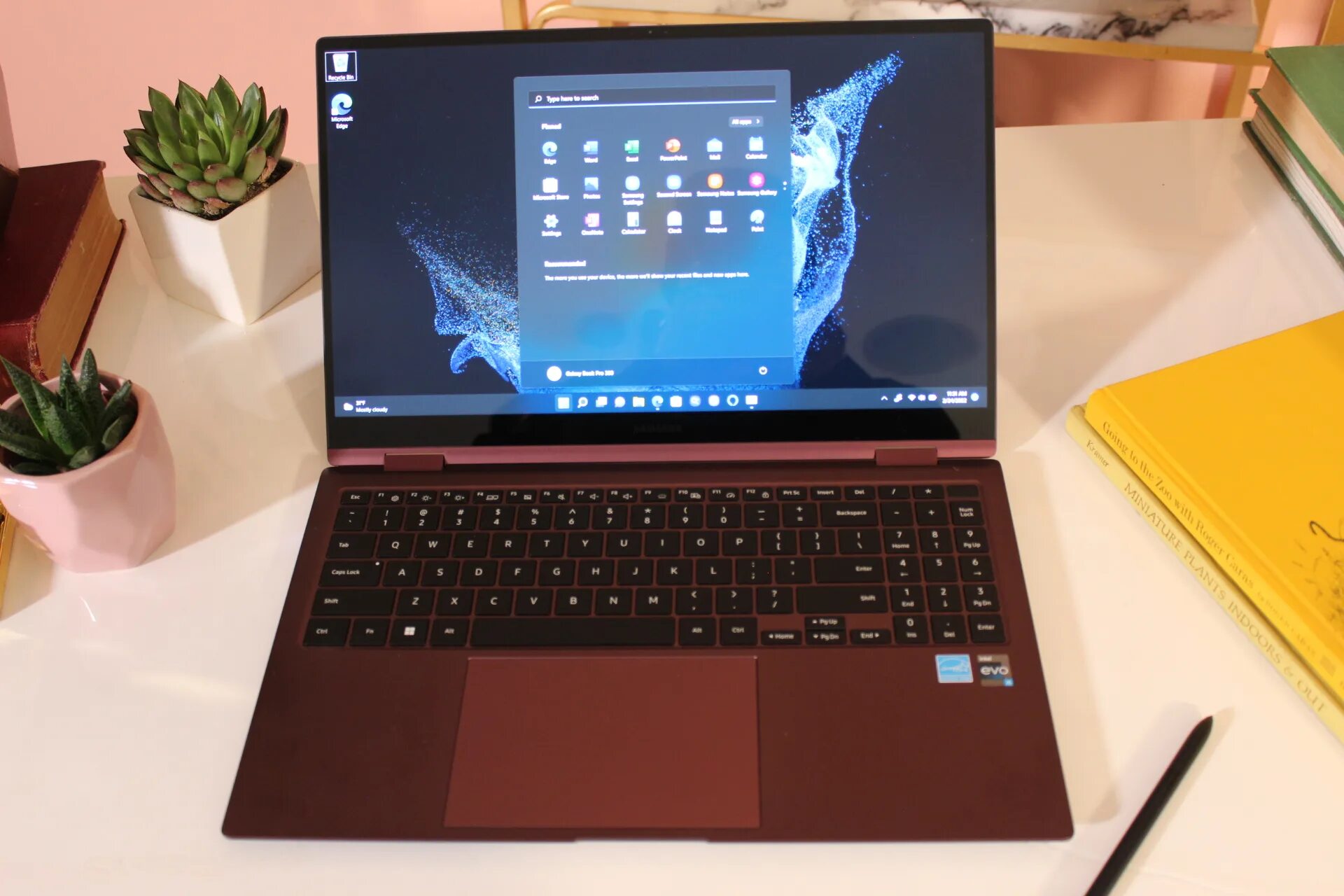 Galaxy book2 pro 360. Samsung Galaxy book 2 Pro 360. Ноутбук Samsung Galaxy book2 Pro. Ноутбук Samsung Galaxy book2 Pro 360. Ноутбук самсунг book 2 360.