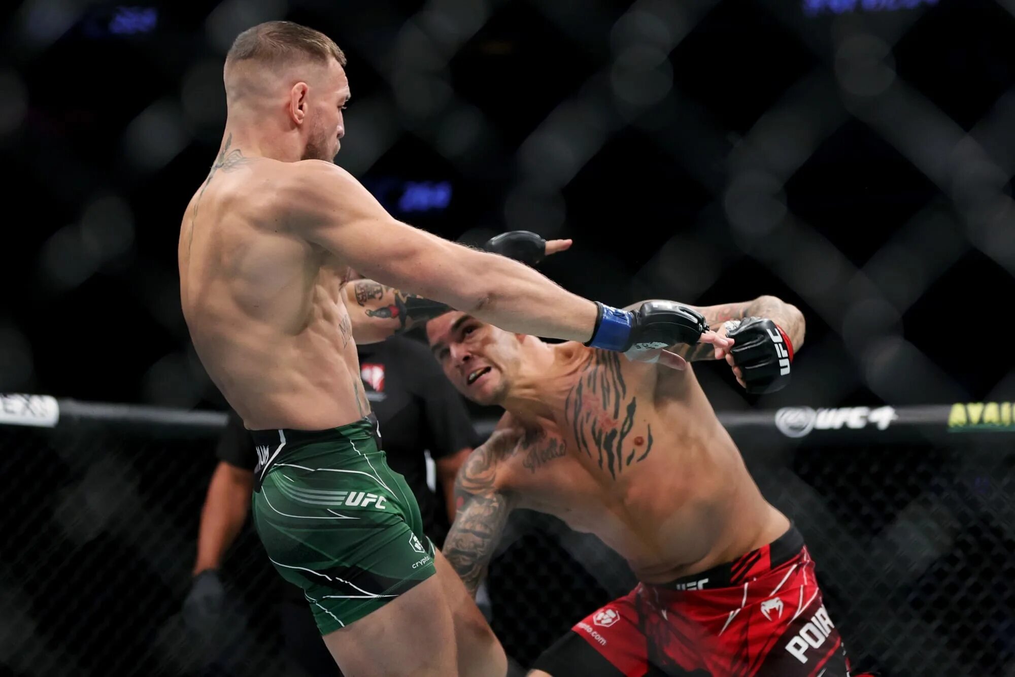 Конор МАКГРЕГОР Порье 3. UFC 264 Conor MCGREGOR. MCGREGOR Poirier 1. МАКГРЕГОР Порье 2014.