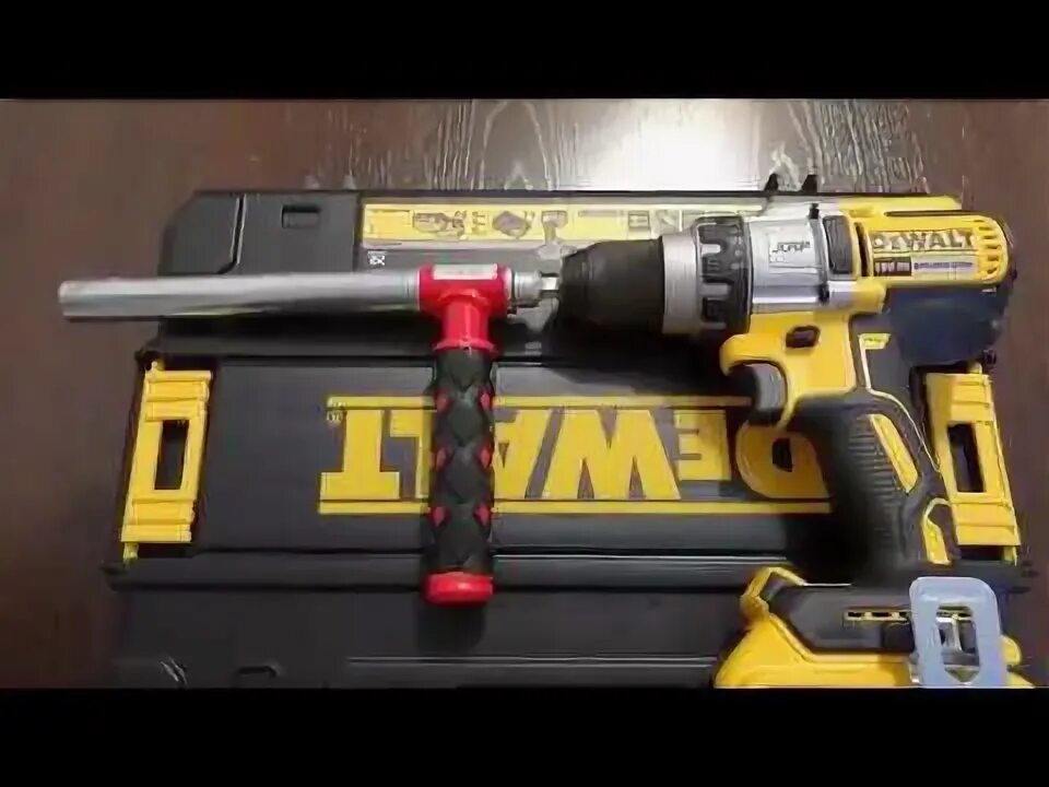 Шуруповерт деволт для ледобура. Шуруповерт девольт dcd780 для ледобура. Деволт для ледобура. Шуруповерт для зимней рыбалки dewalt 996. Бур ледобур шуруповерт деволт 20 v 996.