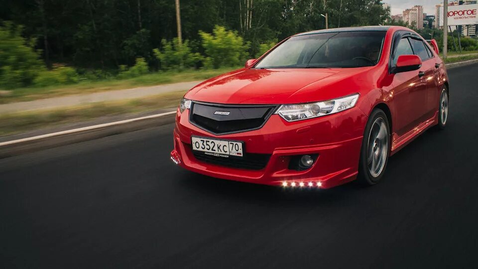 Honda 6 хэтчбек mugen. Honda civic fd2 type r. Honda civic 8 4d mugen. Обвес mugen. Honda accord 7 mugen обвес.